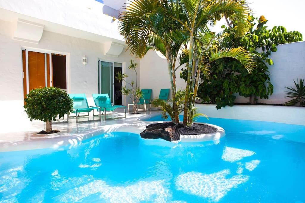 Villa De Lujo Maruca Corralejo Exterior photo