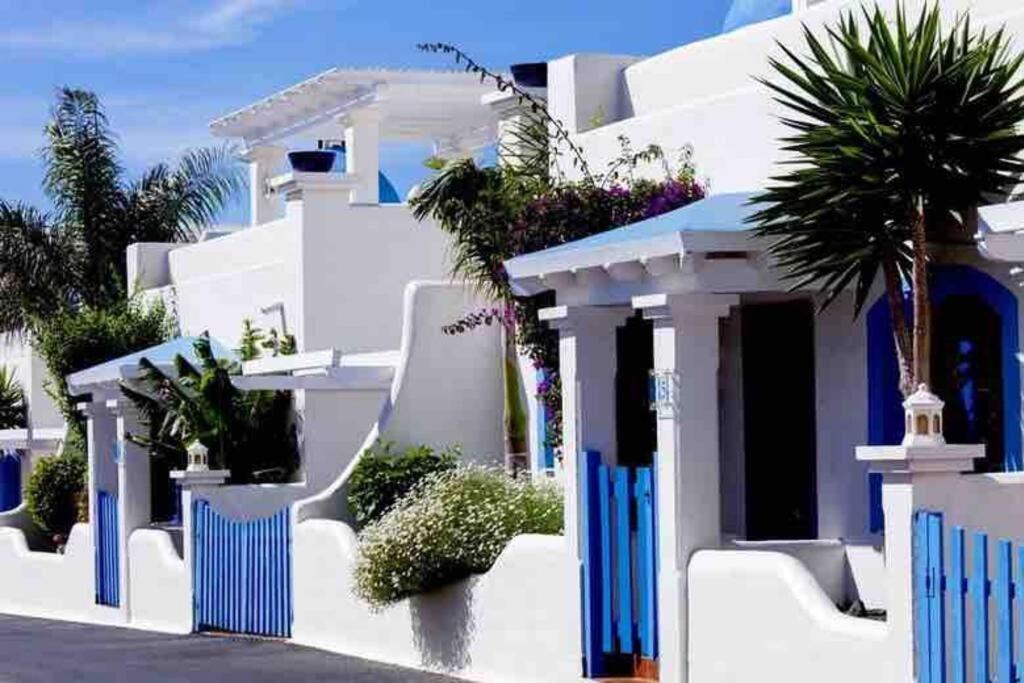 Villa De Lujo Maruca Corralejo Exterior photo