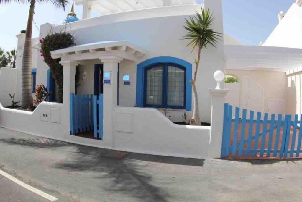 Villa De Lujo Maruca Corralejo Exterior photo
